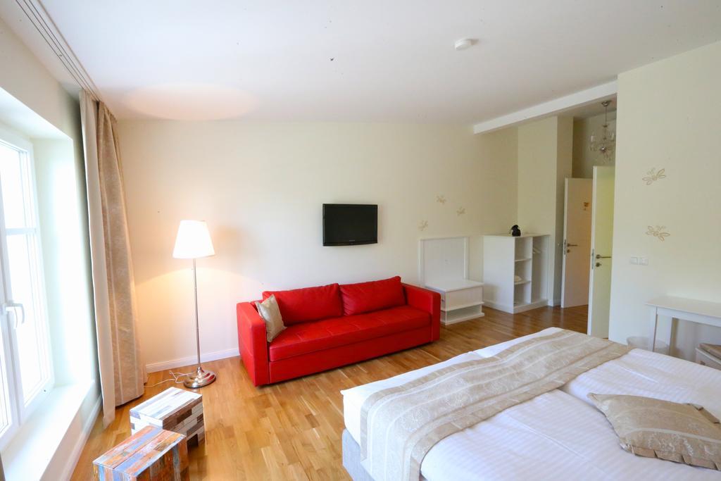 Domizil Gols, Boutique - Hotel Екстер'єр фото